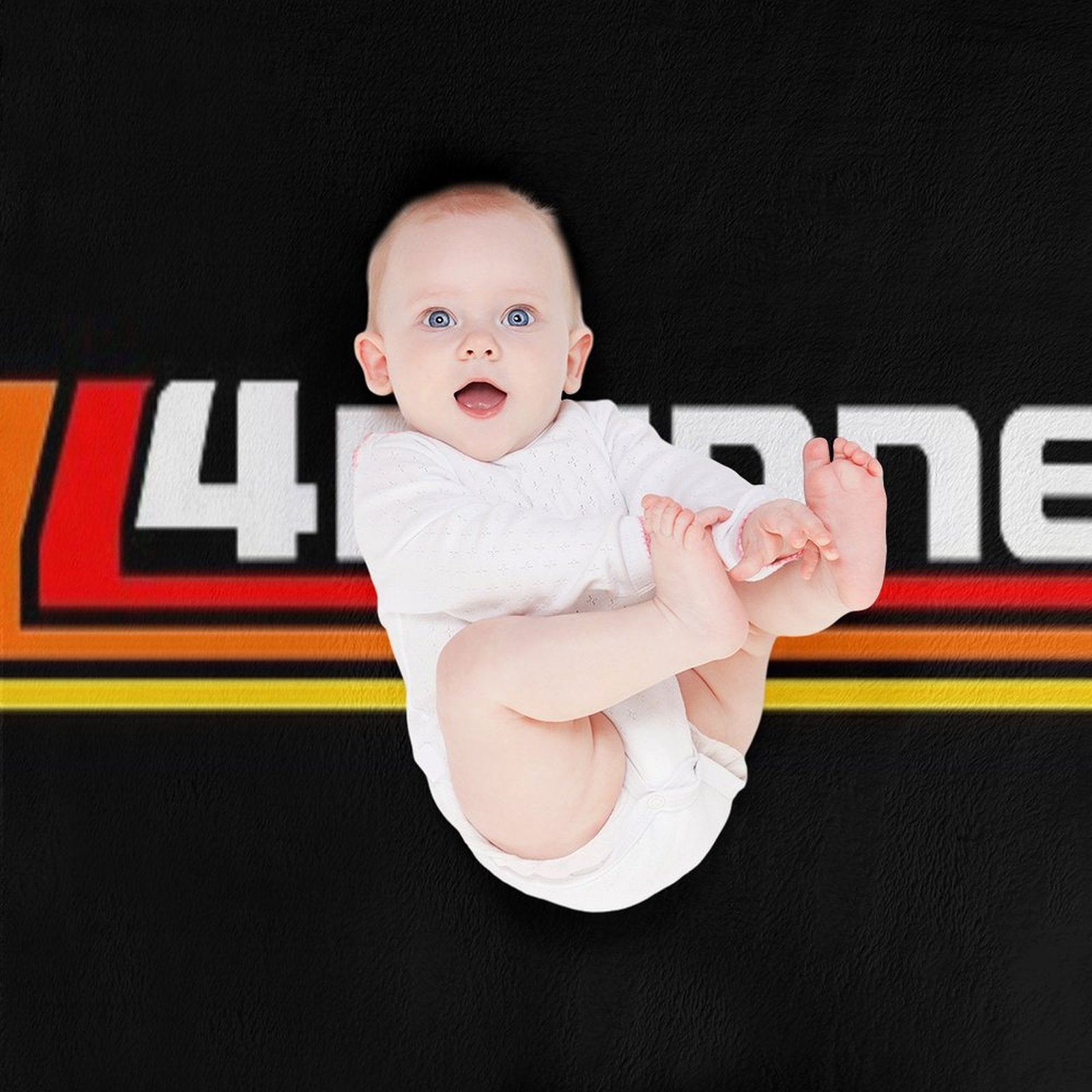 4 Runner Heritage Logo Quick-dry Throw Blanket