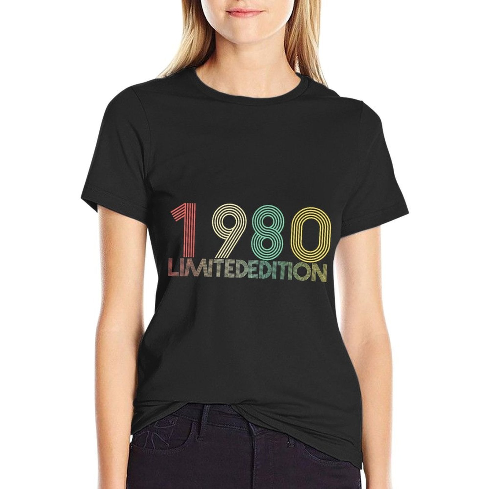 1980 40th Birthday Gift Vintage Retro Men Women 40 Years Old  Oversized Silhouette T-Shirt