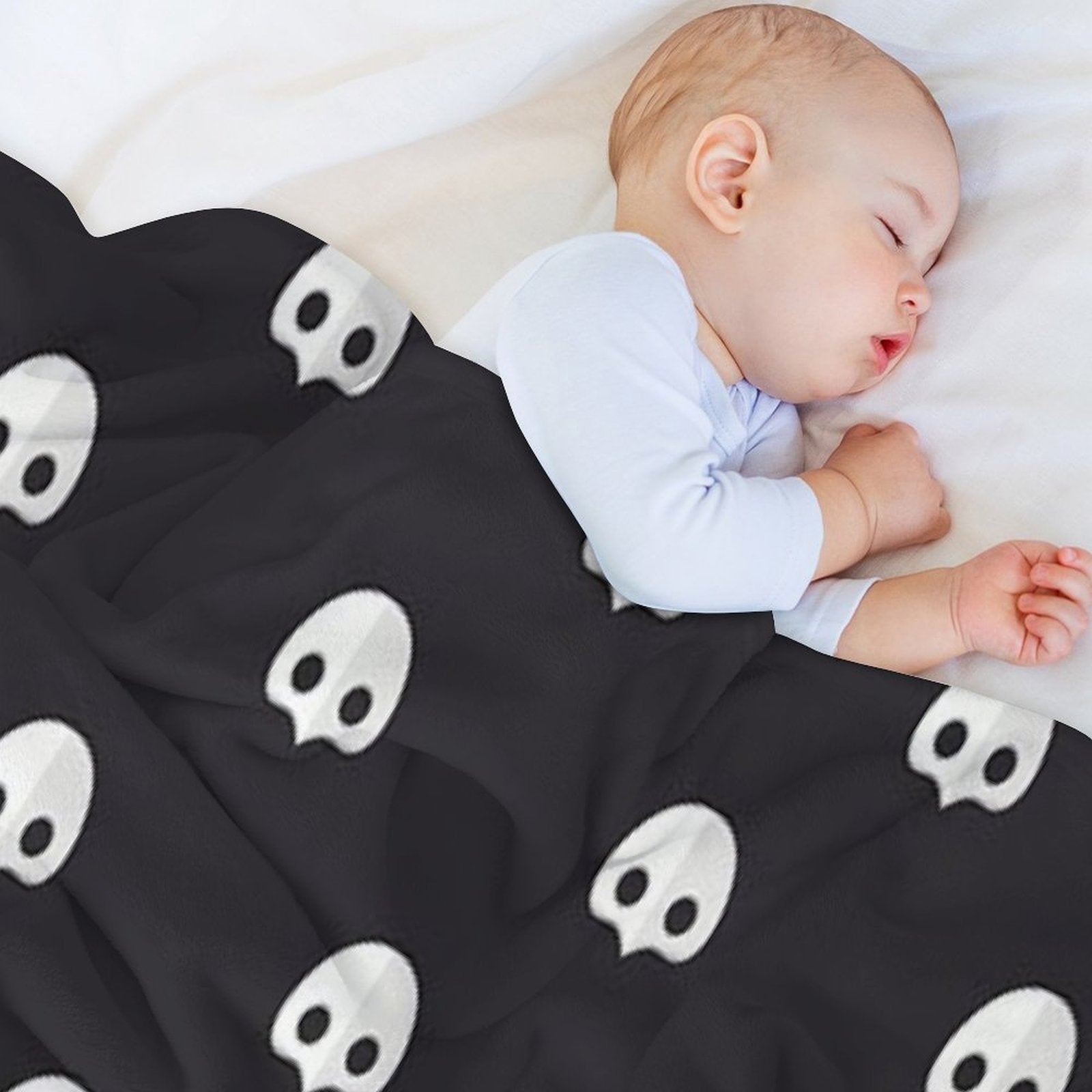 Amaurotine Polka Dots Lightweight Throw Blanket