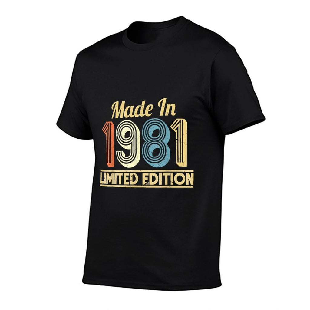 40Thbirthdaygifts Made In April 1981 40Th Birthday  Relaxed-fit T-Shirt