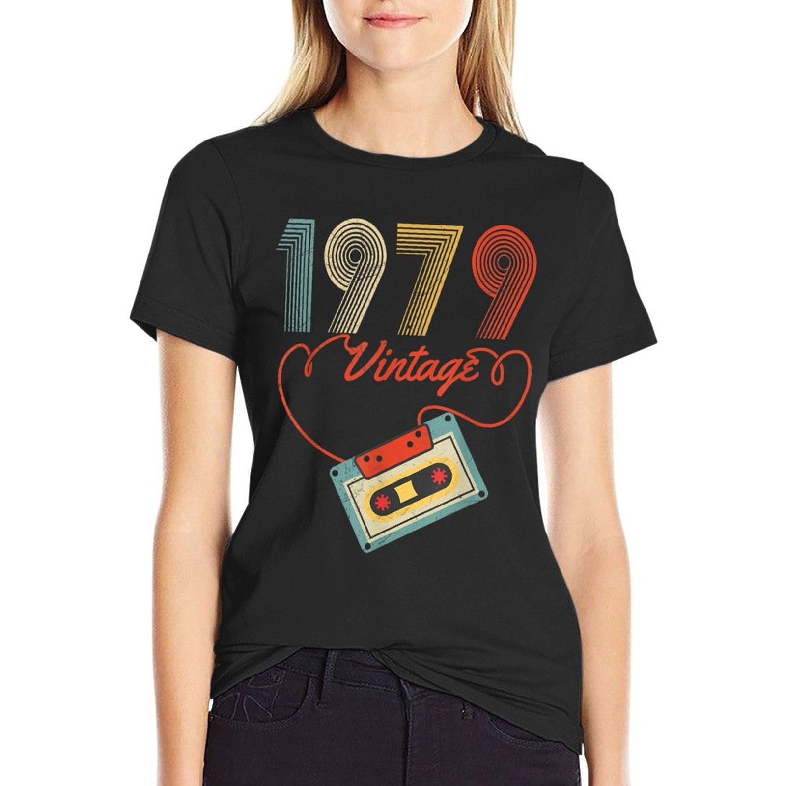 40th Birthday Gift Vintage 1979 for Men And Woman  Durable T-Shirt