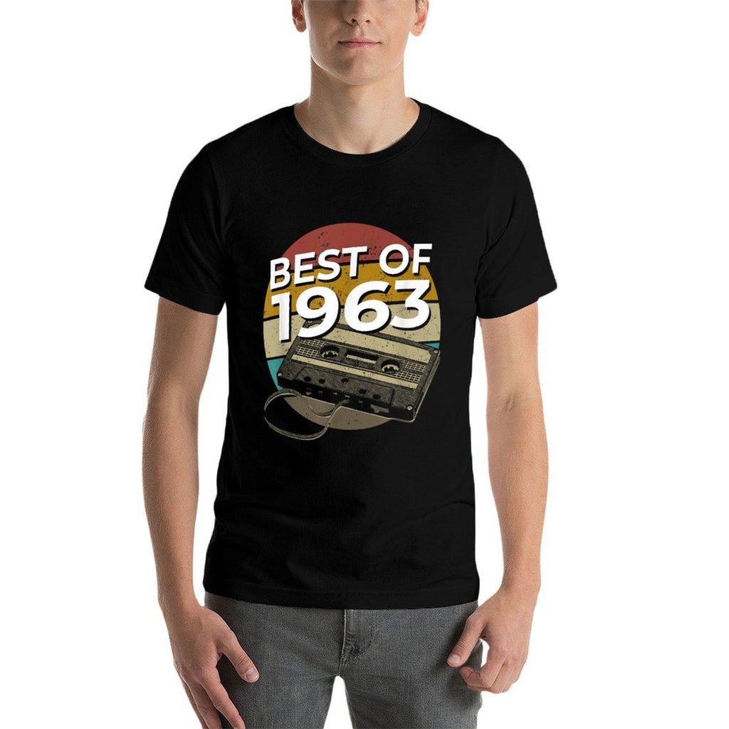 60 Years Old, Made In 1963, Vintage 60th Birthday  Tagless Design T-Shirt