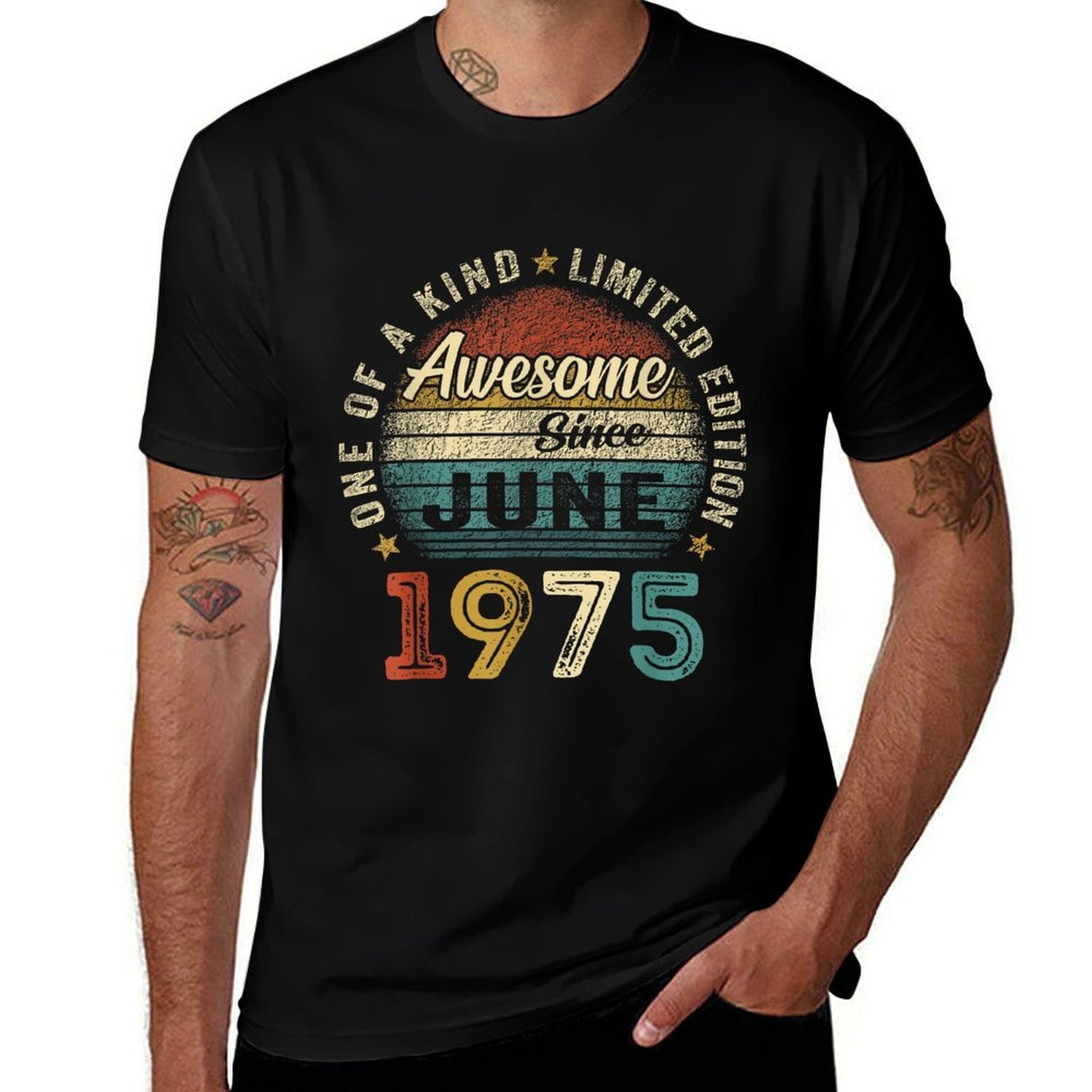 50 Years Old Vintage Born In June 1975 50th Birthday Men Dad  Oversized Silhouette T-Shirt