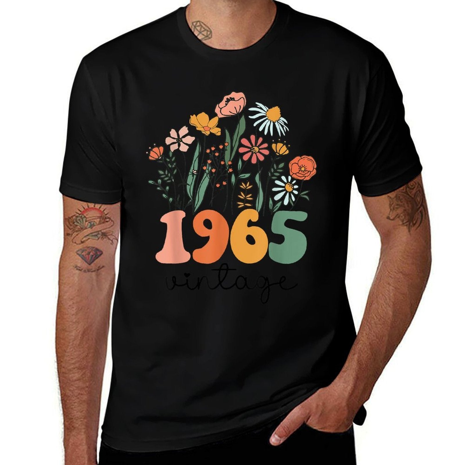 60 Years Old Vintage 1965 60th Women Birthday Wildflower  Tagless Design T-Shirt