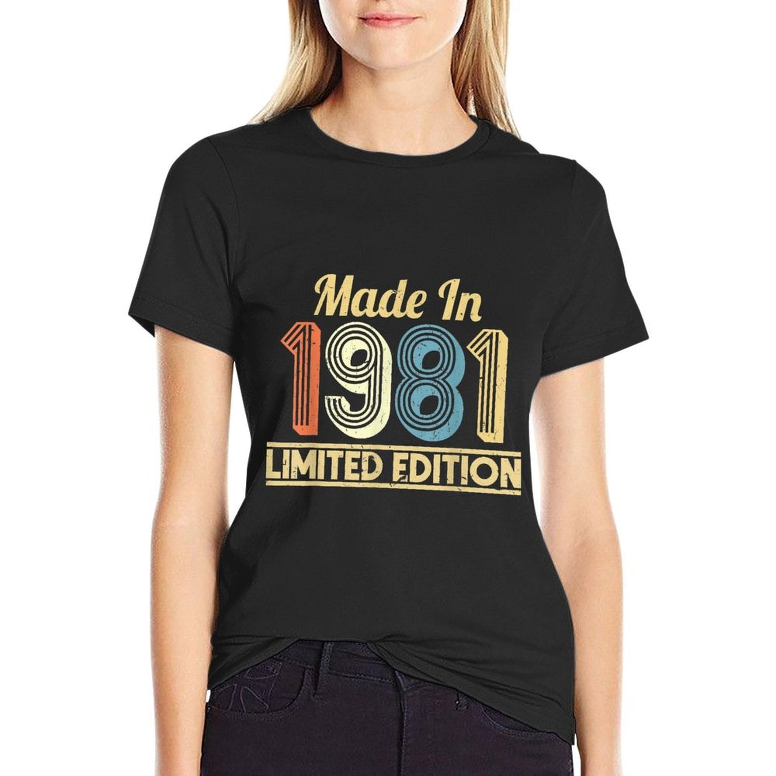 40Thbirthdaygifts Made In April 1981 40Th Birthday  Relaxed-fit T-Shirt