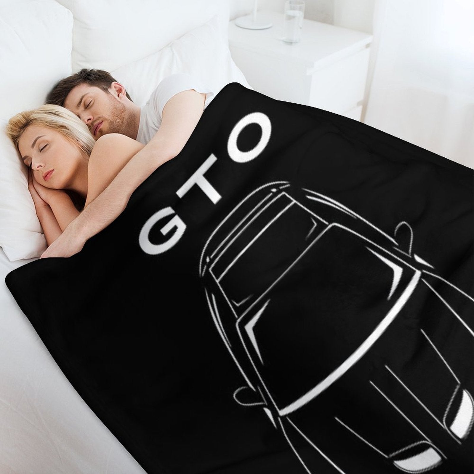2006 Pontiac Gto T-ShirtPontiac GTO 2004-2006 T-Shirt Lightweight Throw Blanket