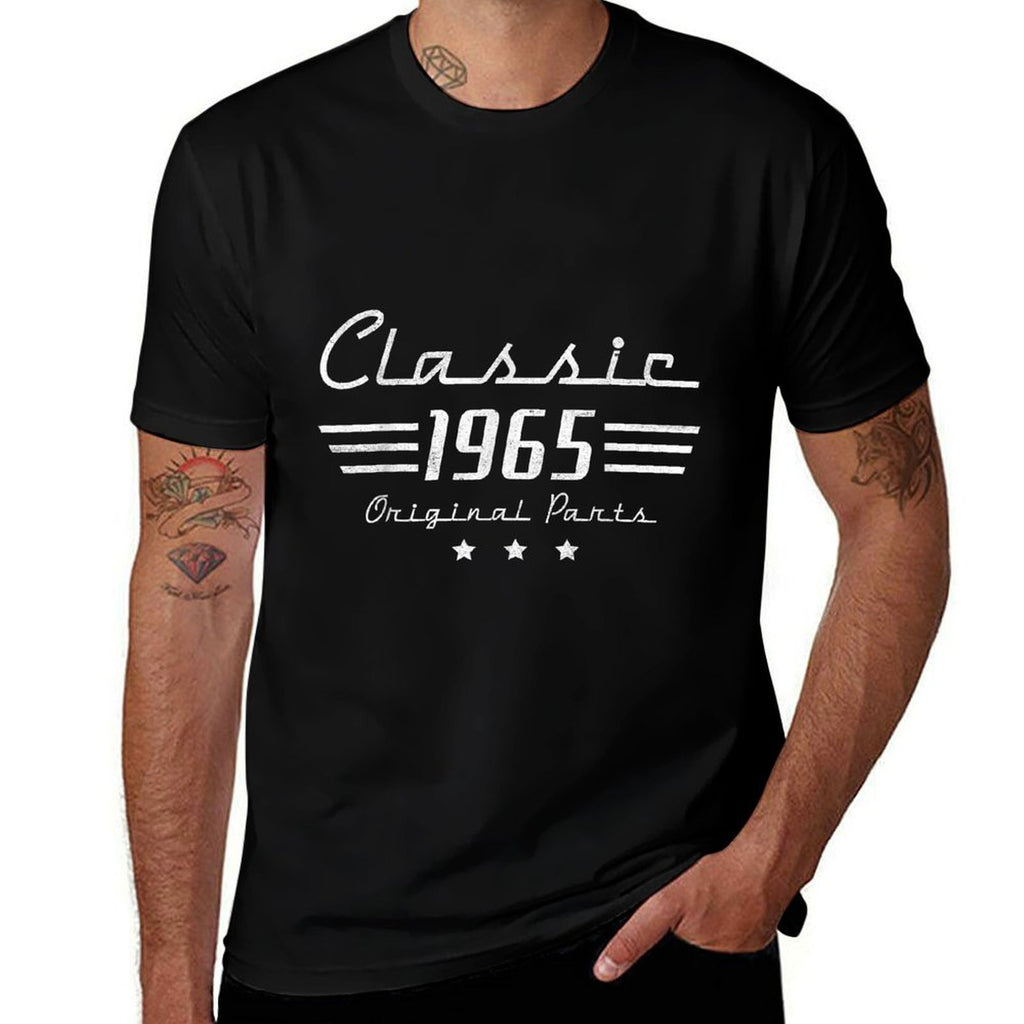 60 Year Old Vintage Classic Car 1965 60th Birthday Gifts Men  Trendy Pattern T-Shirt