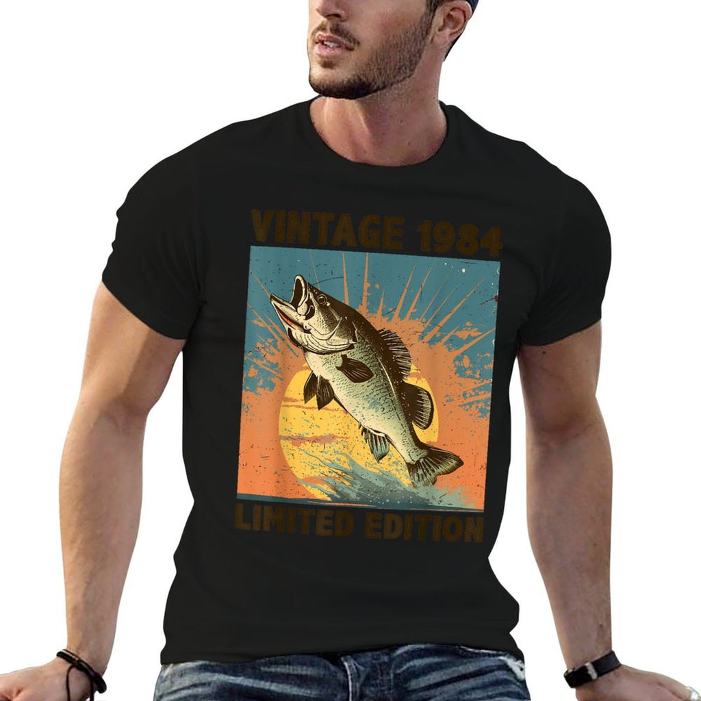 40 Years Old Gift 1984 Fishing Fisherman Fish 40th Birthday  Tagless Design T-Shirt