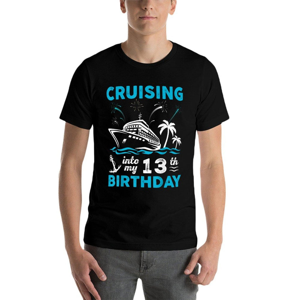 13 Year Old Birthday Cruising Into My 13th Birthday Cruise  Trendy Pattern T-Shirt