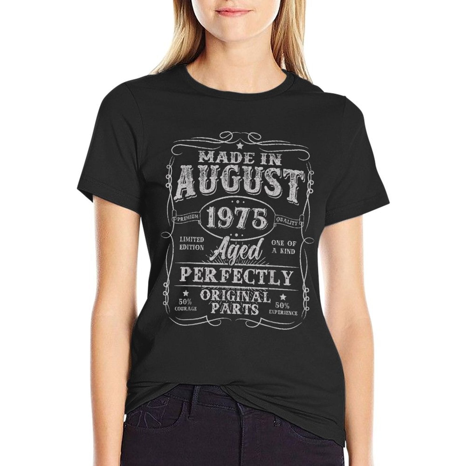 50 Years Old Made In August 1975 Vintage 50th Birthday Men Comfortable T-Shirt