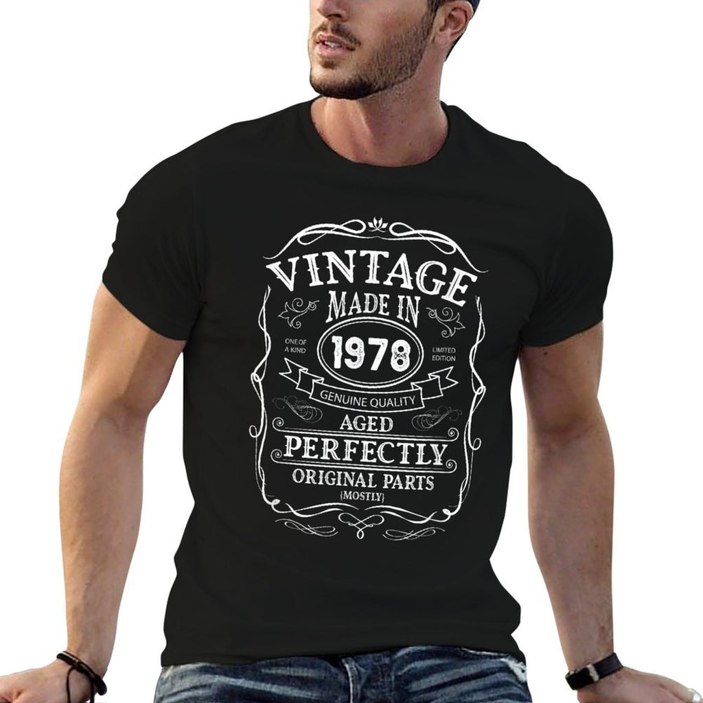 47th Birthday Retro Vintage Design Man Woman 1978  Graphic-printed T-Shirt