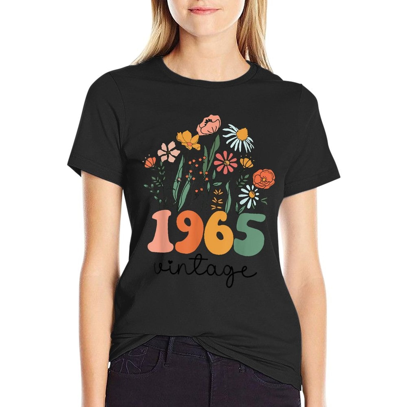 60 Years Old Vintage 1965 60th Women Birthday Wildflower  Tagless Design T-Shirt