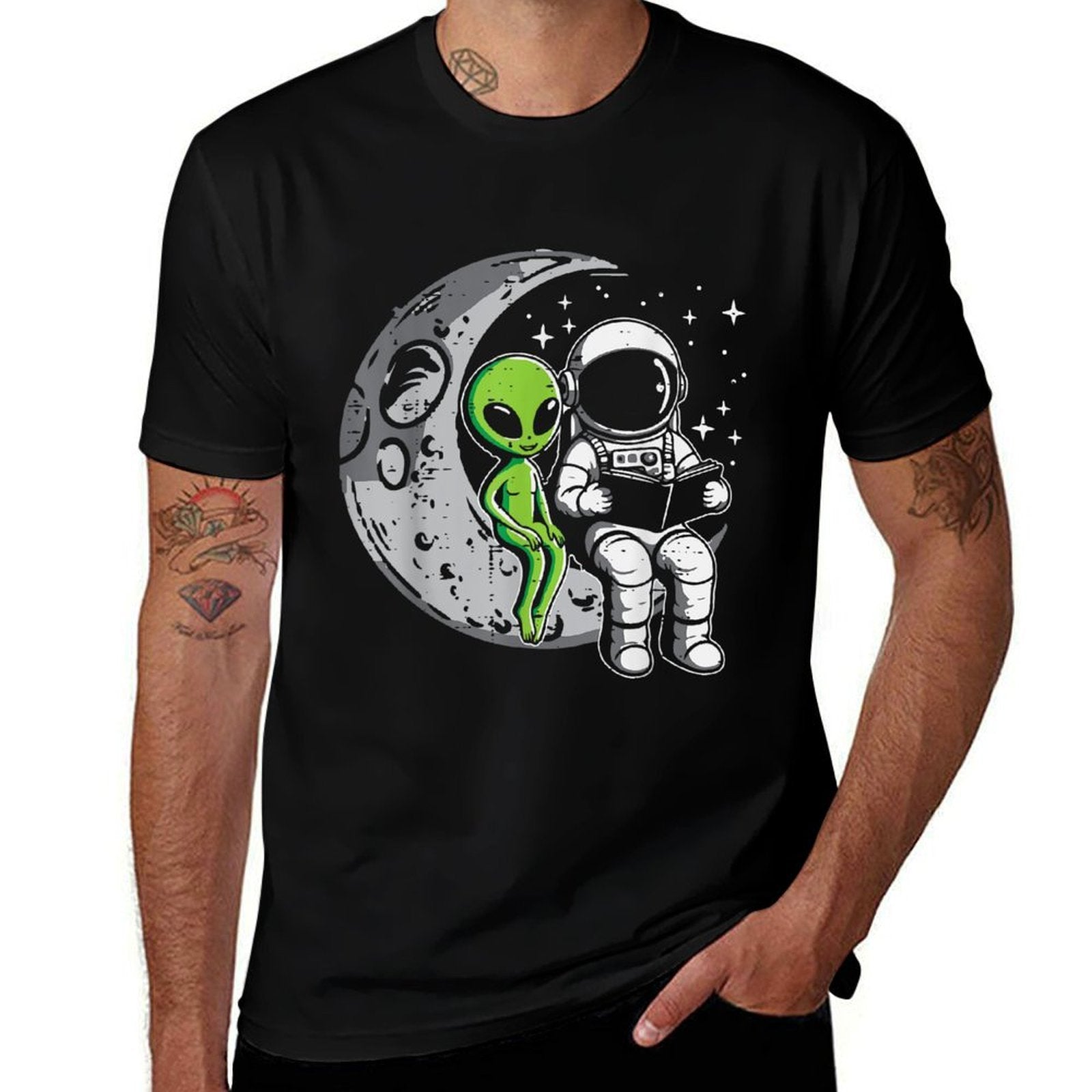 Astronaut Reading Book To Alien Moon Space Women Kids Men  Cotton T-Shirt