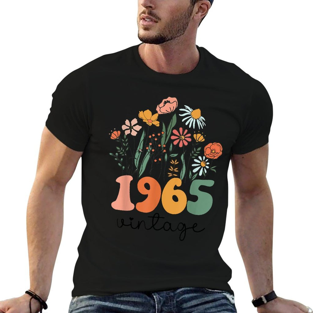 60 Years Old Vintage 1965 60th Women Birthday Wildflower  Tagless Design T-Shirt