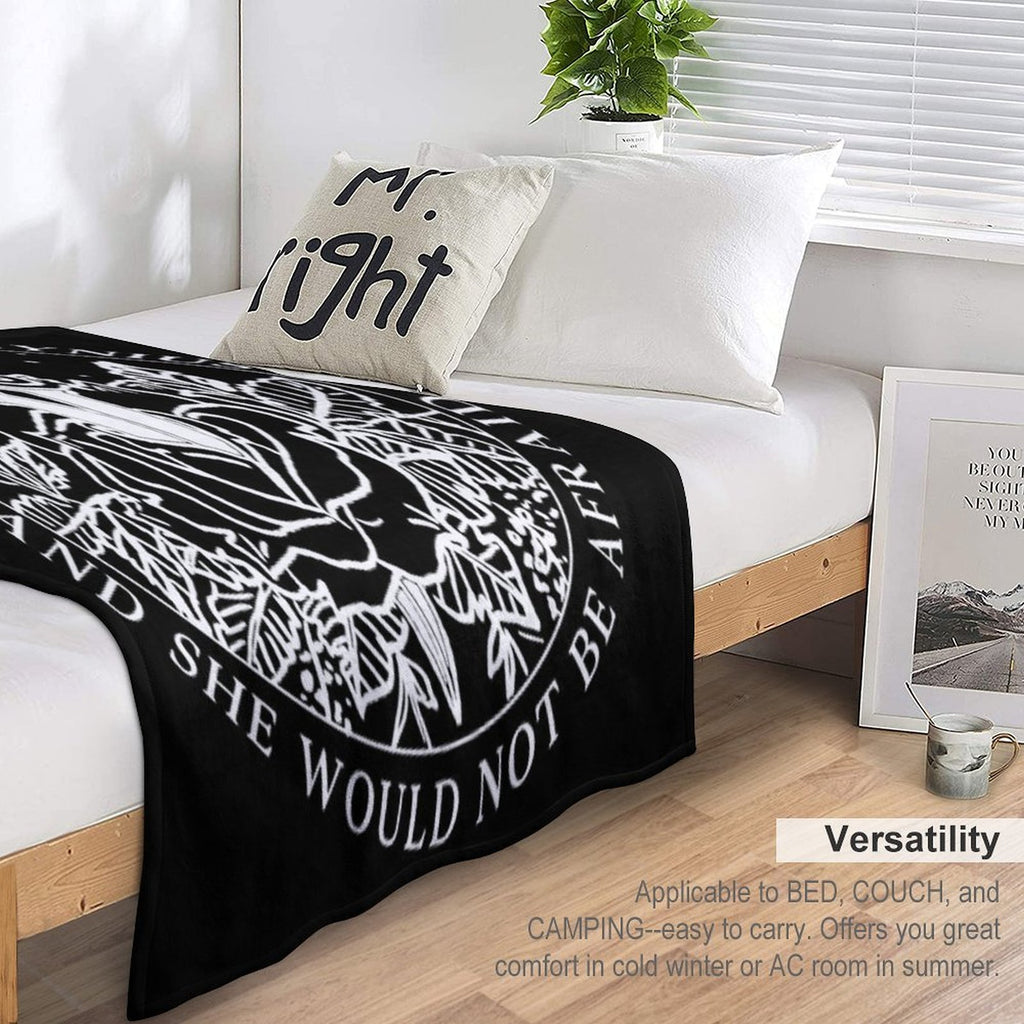 Aelin Galathynius - Throne of Glass Quote Wrinkle-free Throw Blanket