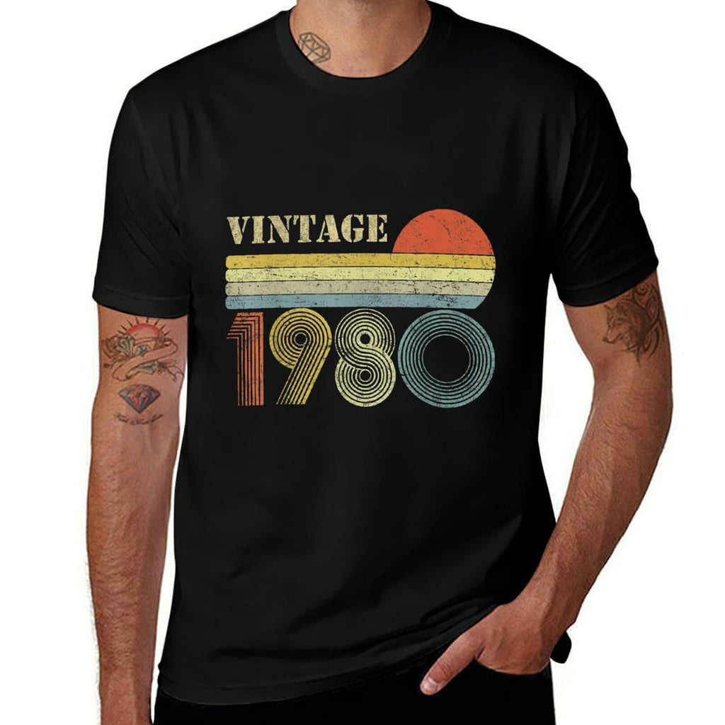 1980 40th Birthday Gift Vintage Retro Men Women 40 Years Old  Wrinkle-resistant T-Shirt