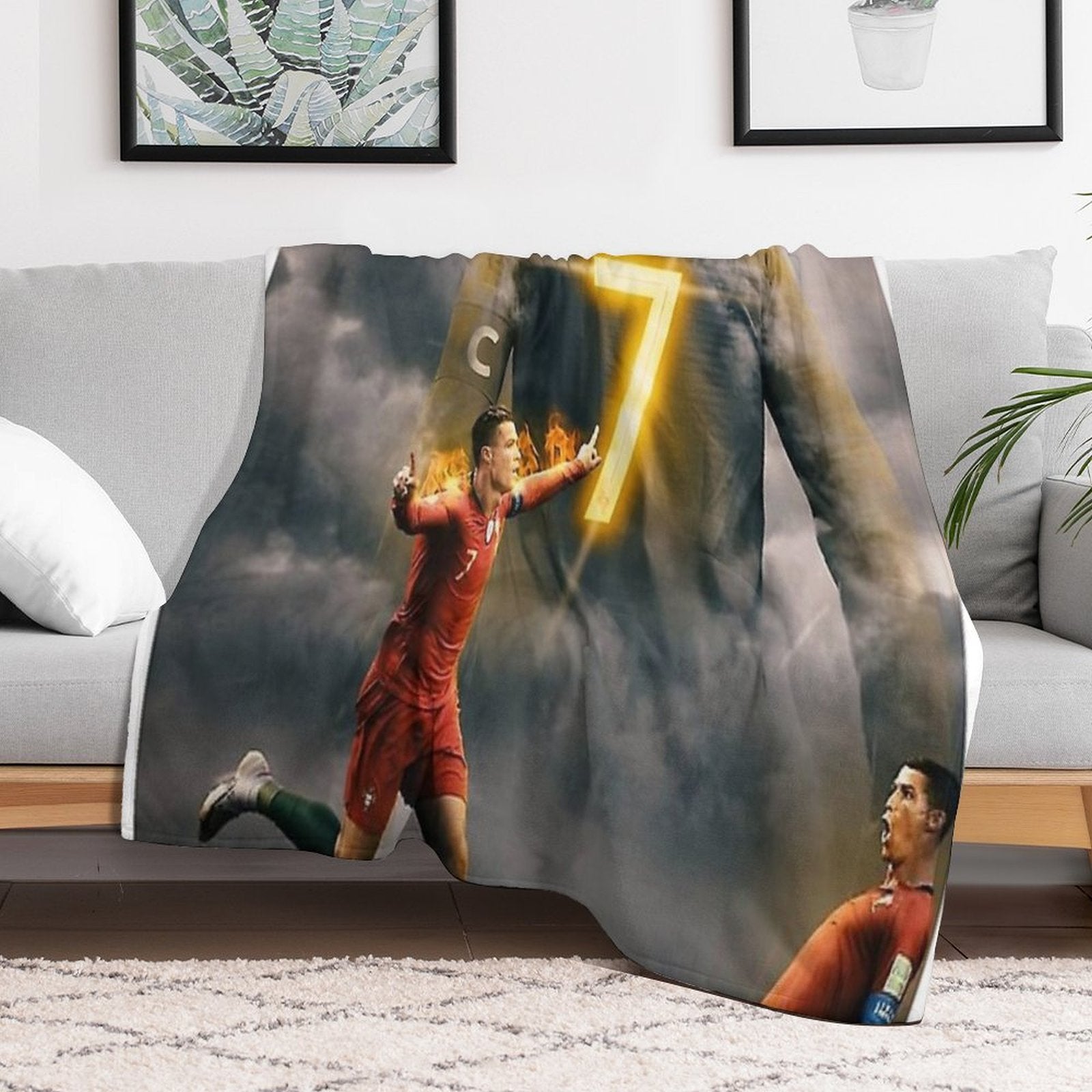 Aesthetic Ronaldo Poster Plush Throw Blanket