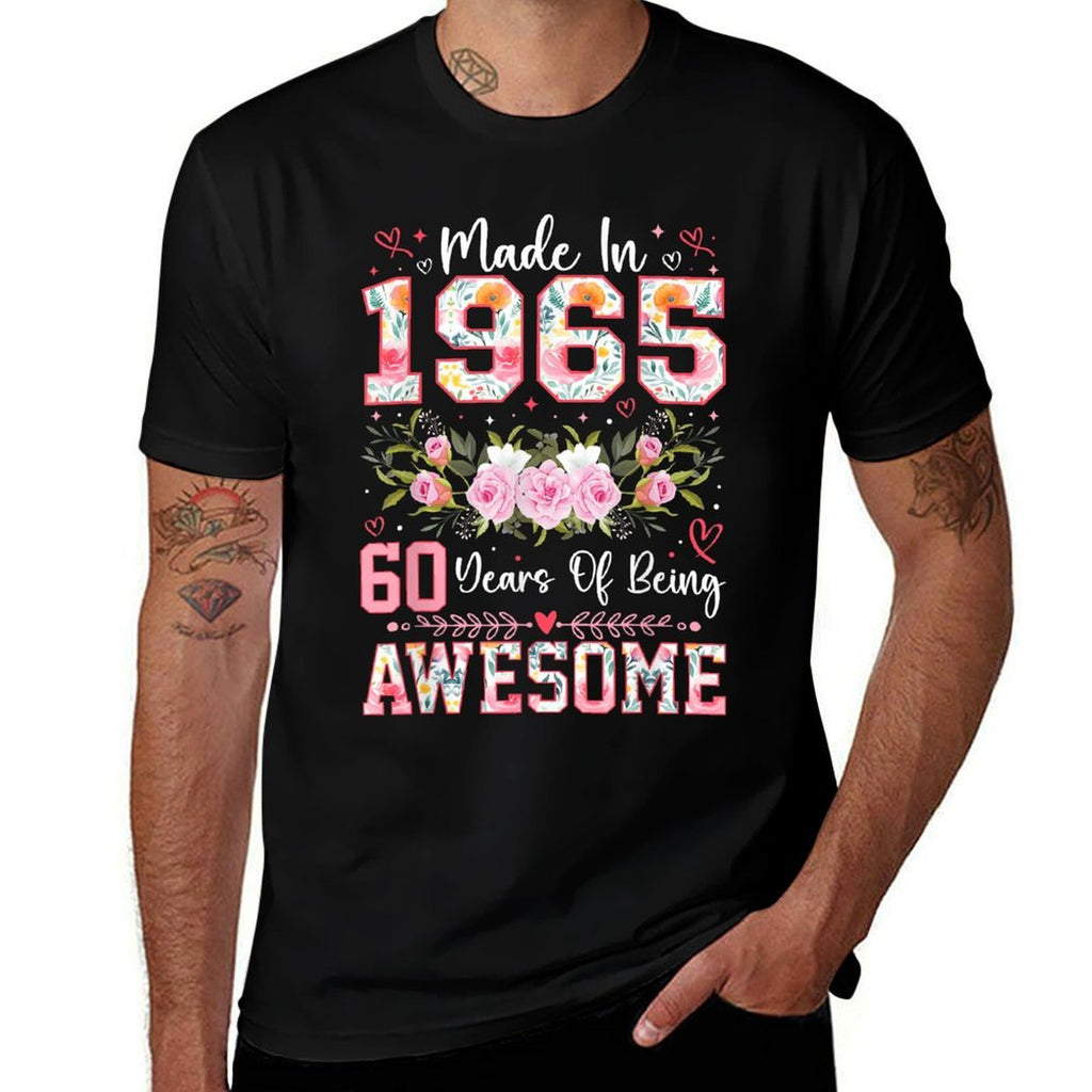 60 Year Old Made In 1965 Floral 60th Birthday Women  Oversized Silhouette T-Shirt