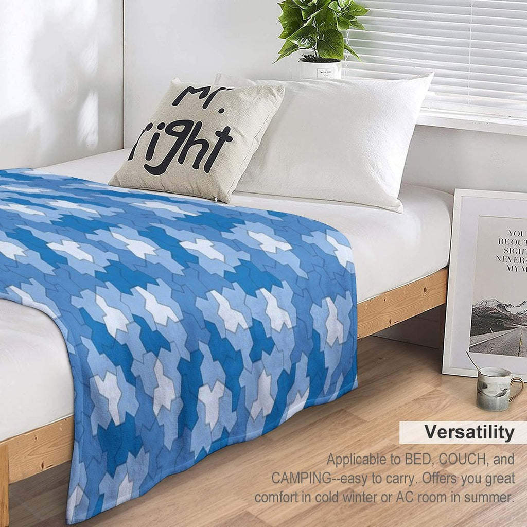 Aperiodic Monotile Einstein Tiles, Einstein Shapes in Shades of Blue Machine-washable Throw Blanket